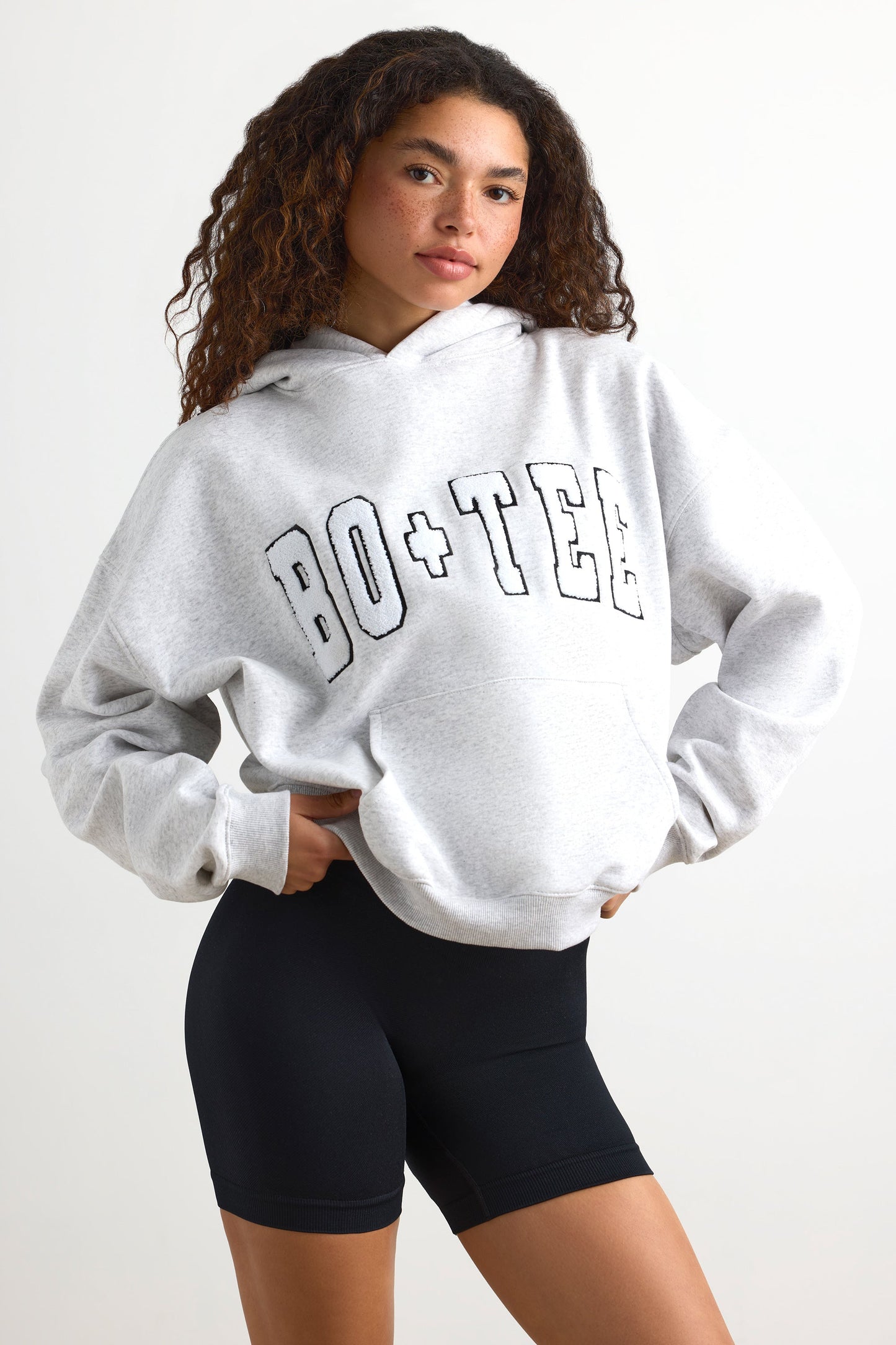 Appliqu�� Oversized Hoodie in Heather Grey
