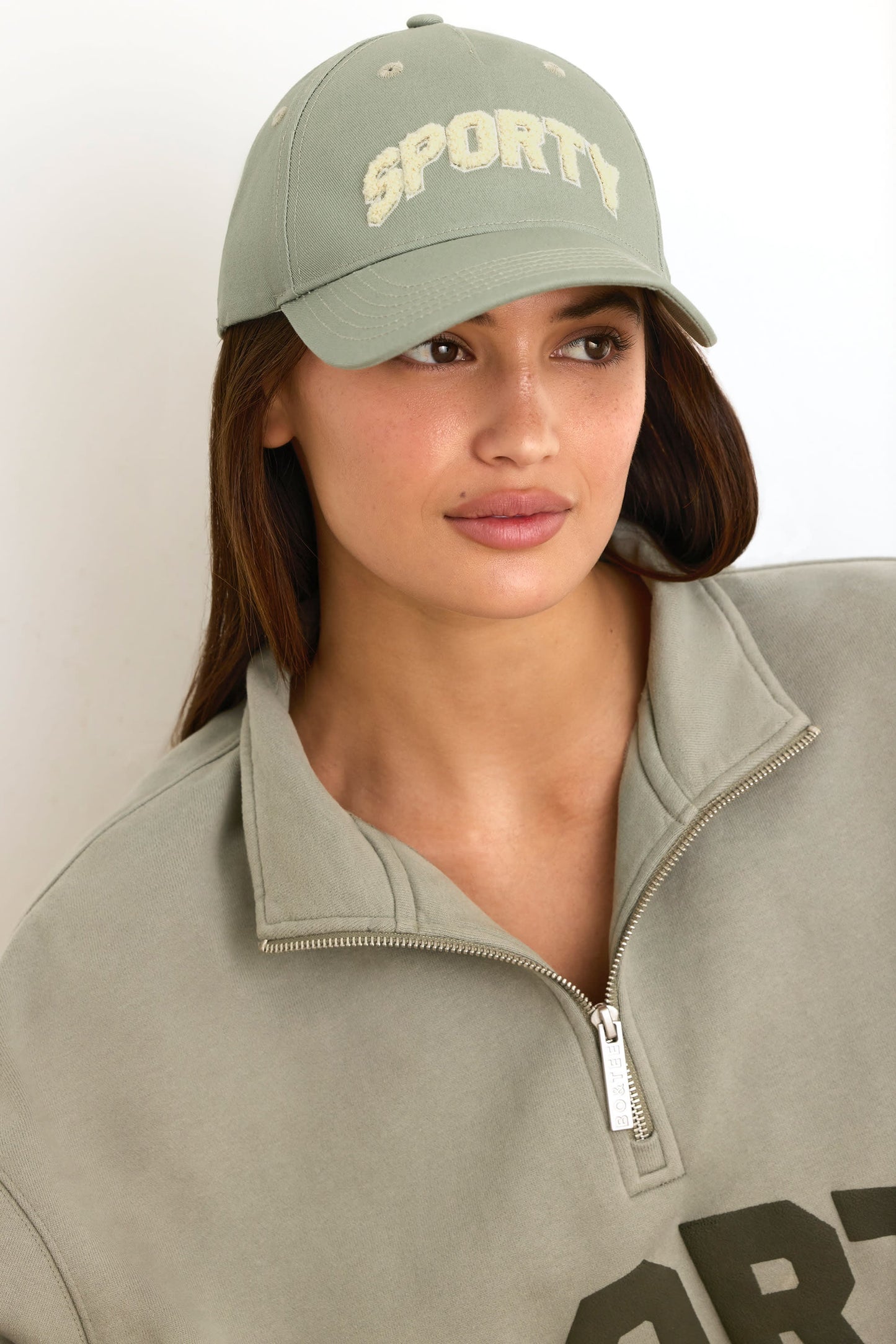 Appliqu�� Baseball Cap in Mineral