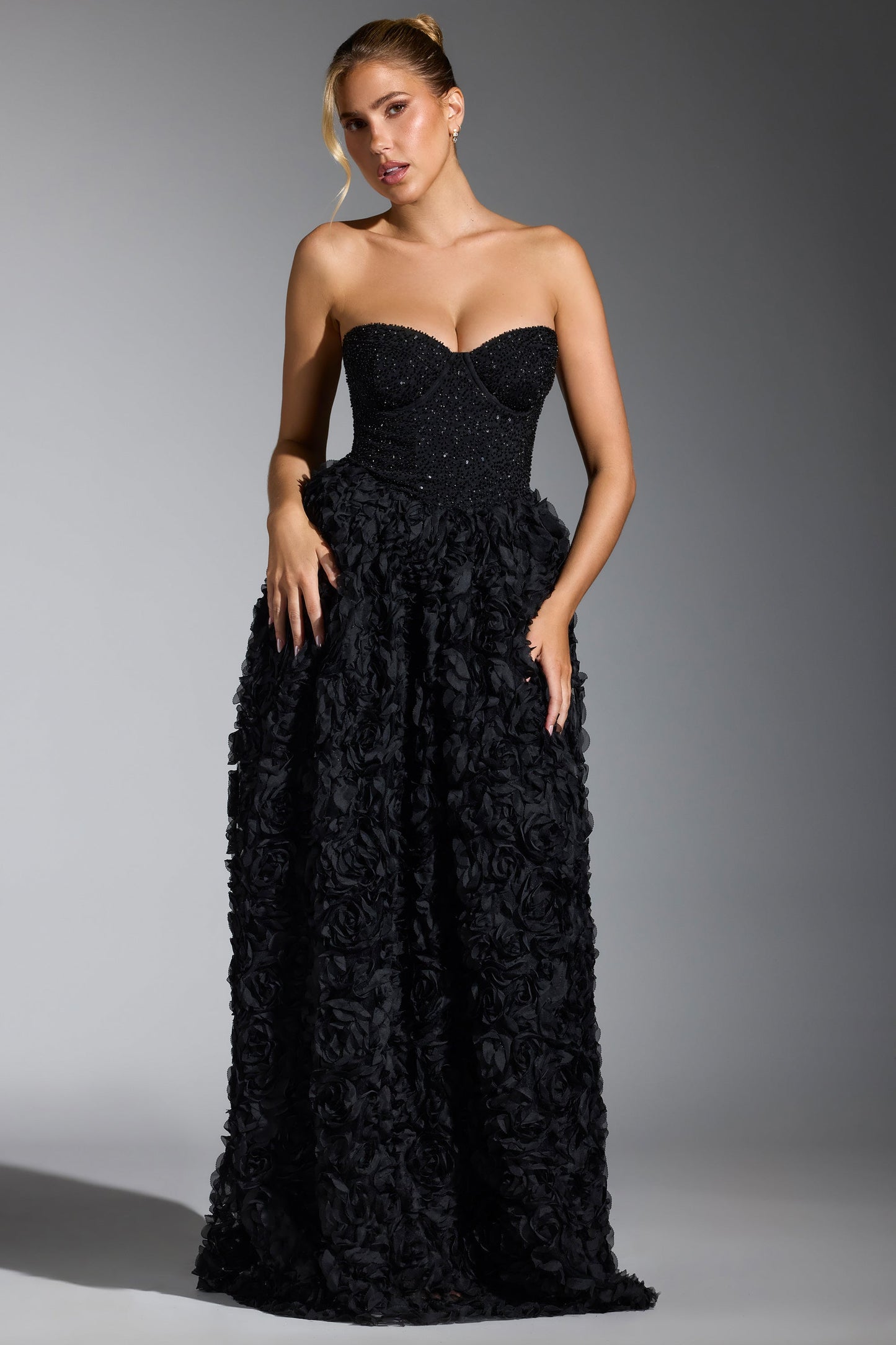 Embellished Floral-Appliqu�� Corset Gown in Black