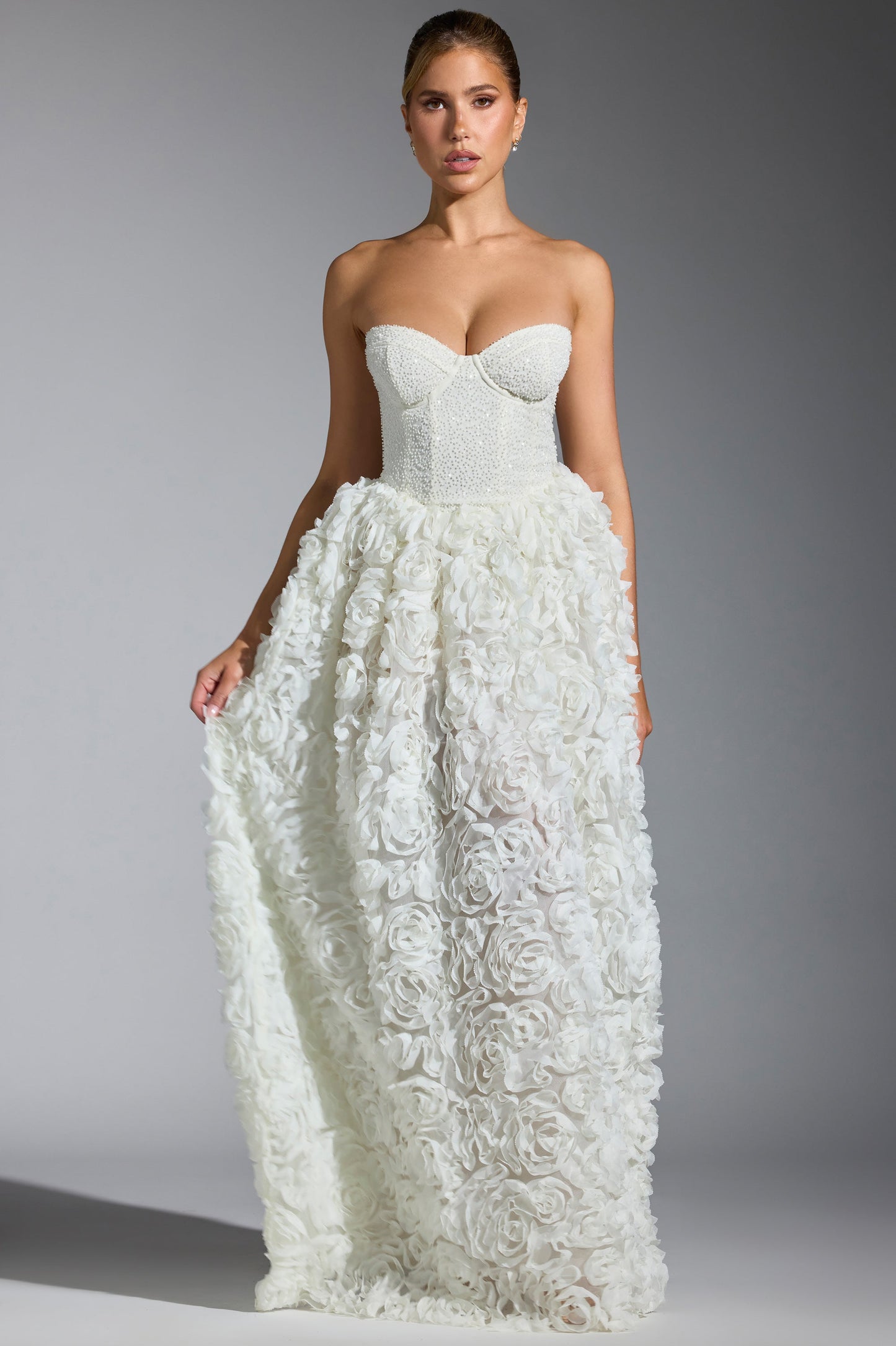Embellished Floral-Appliqu�� Corset Gown in White