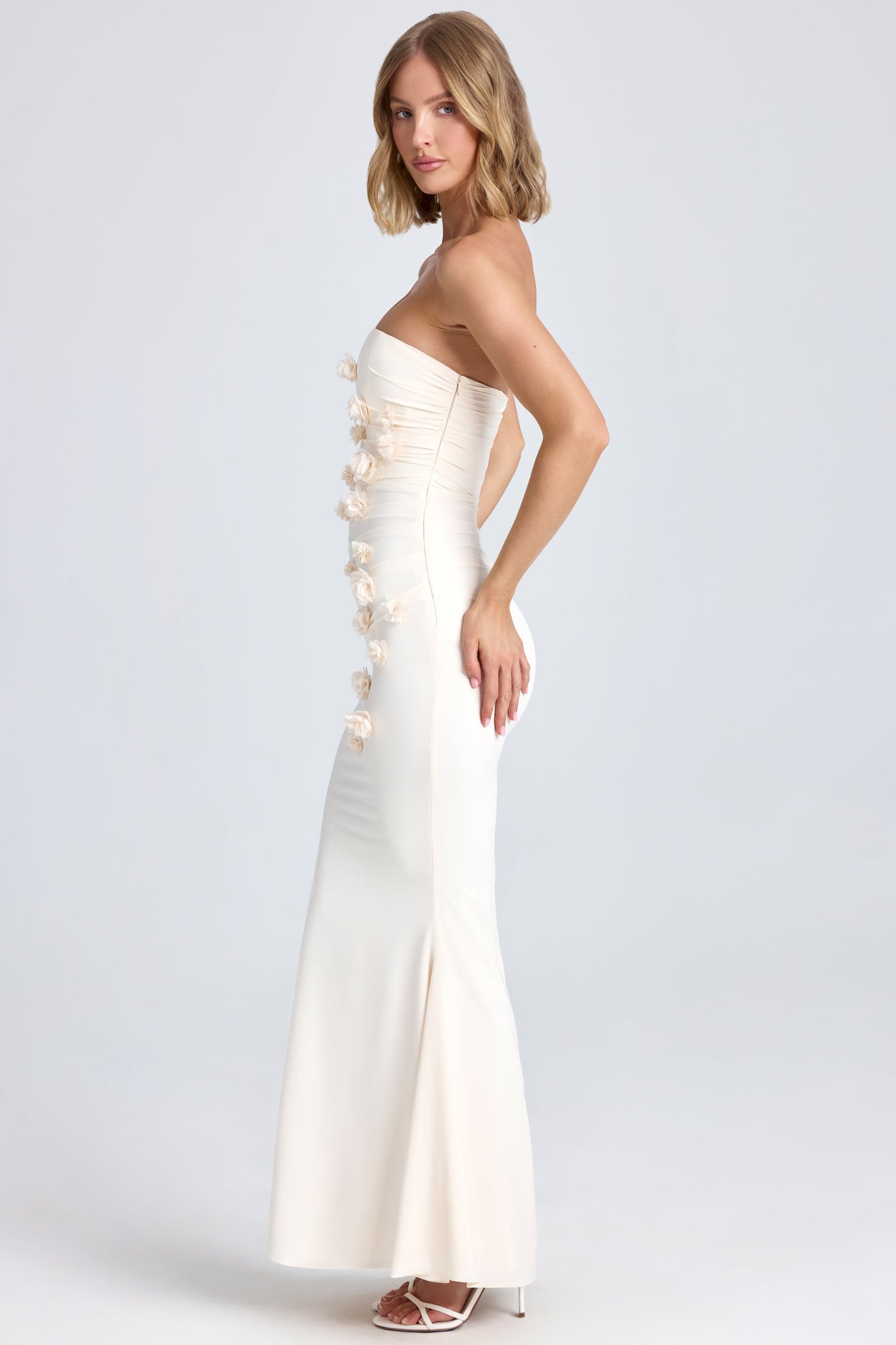 Draped Floral-Appliqu�� Maxi Dress in Ivory