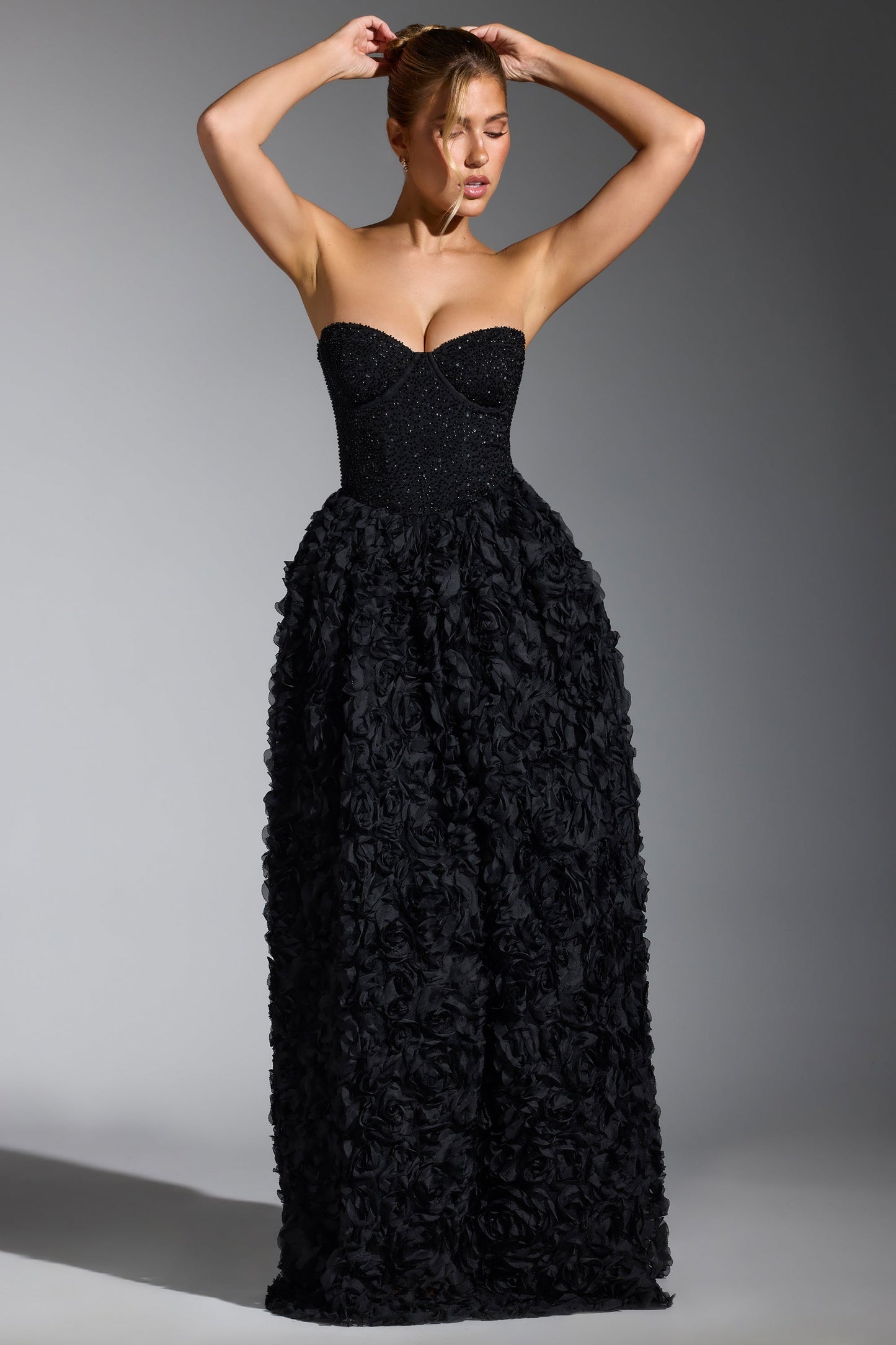 Embellished Floral-Appliqu�� Corset Gown in Black
