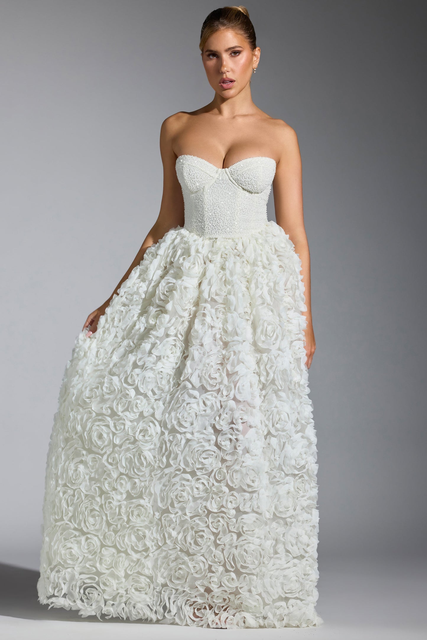 Embellished Floral-Appliqu�� Corset Gown in White