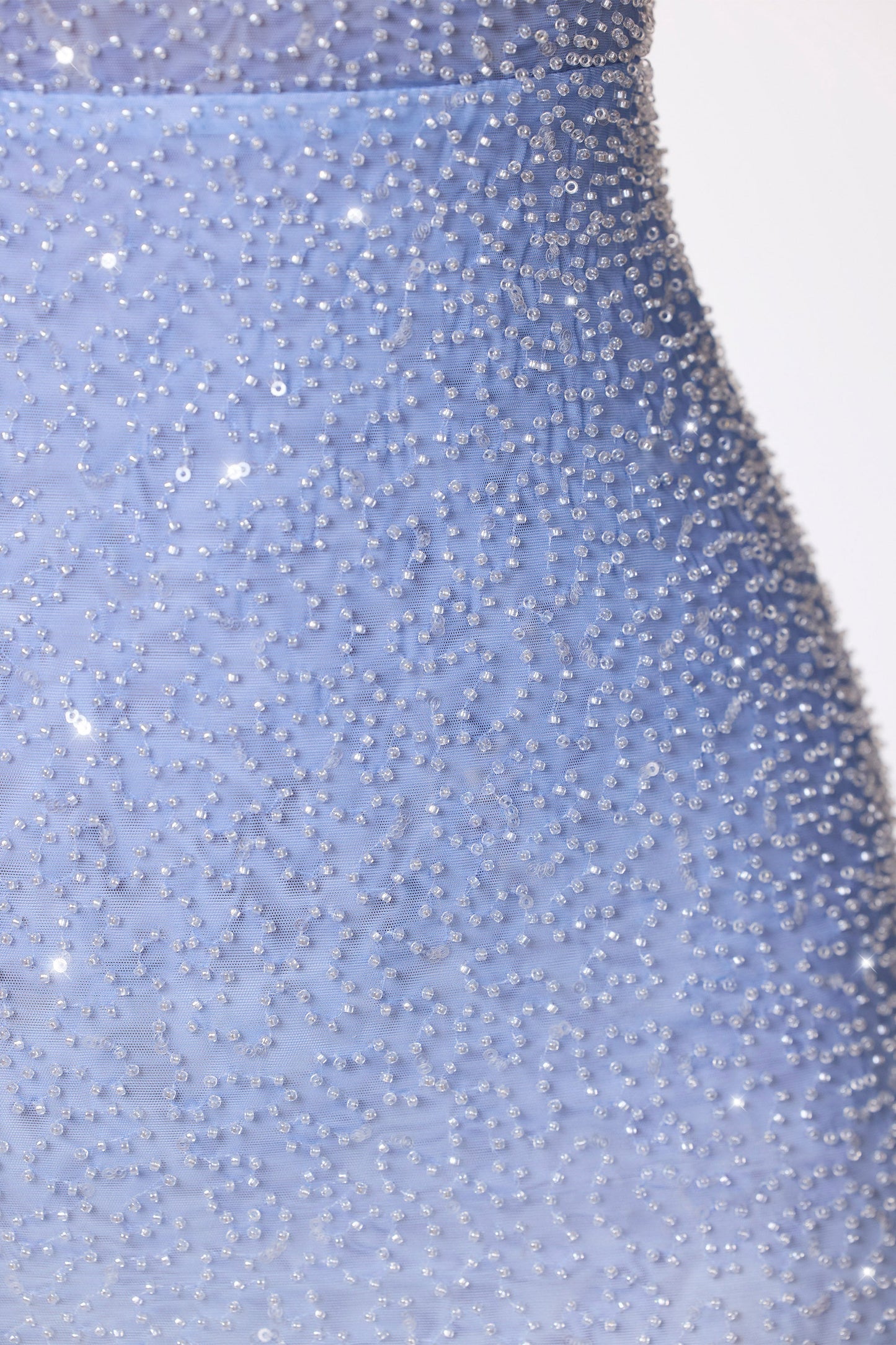 Embellished Maxi Dress in Blue and White Ombr��