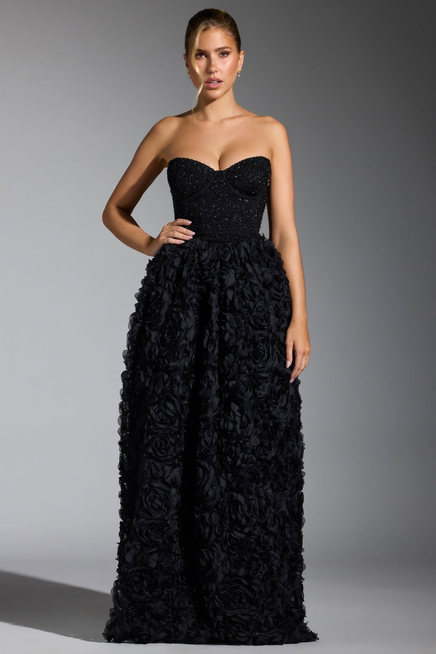 Embellished Floral-Appliqu�� Corset Gown in Black