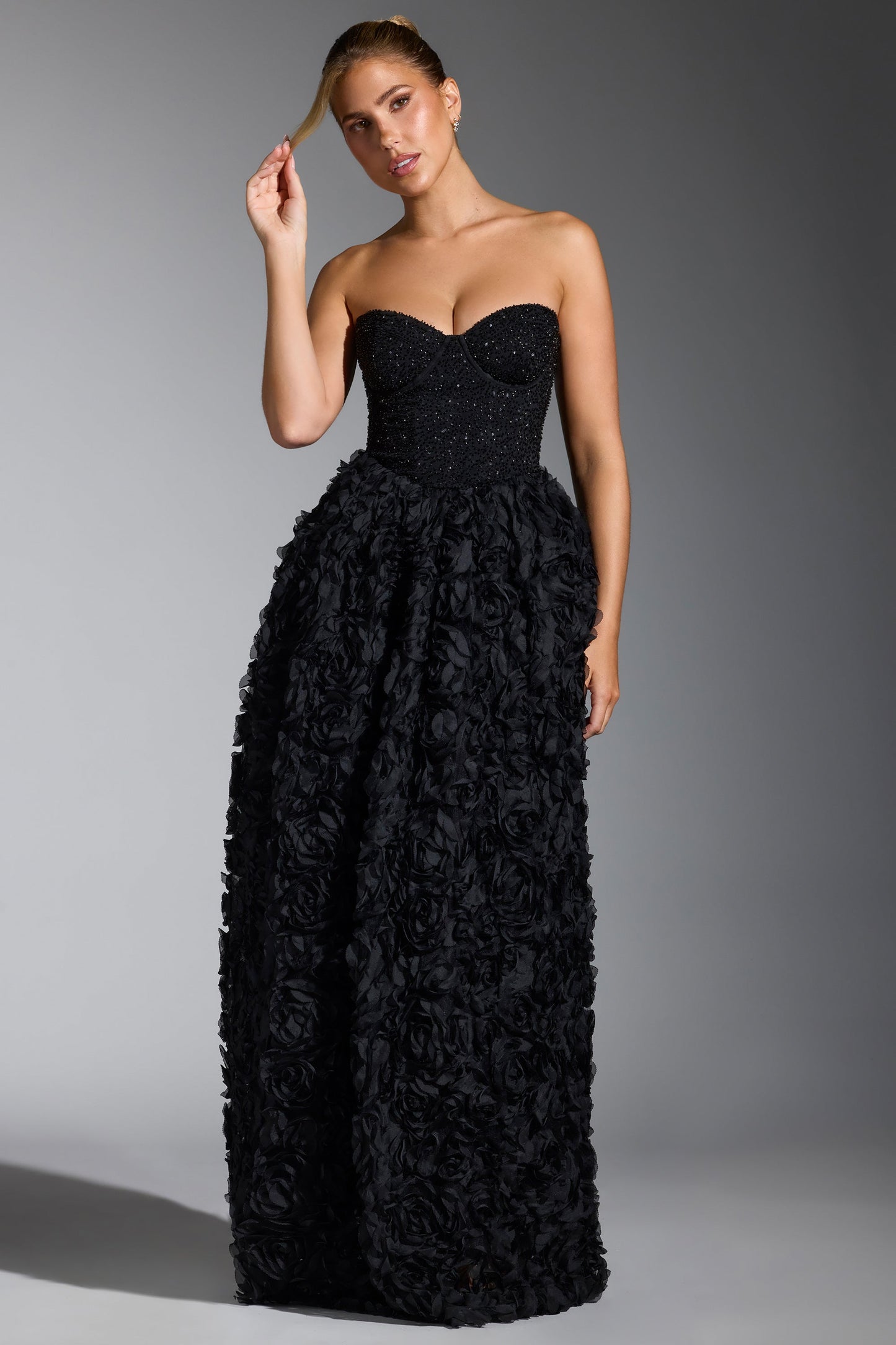 Embellished Floral-Appliqu�� Corset Gown in Black