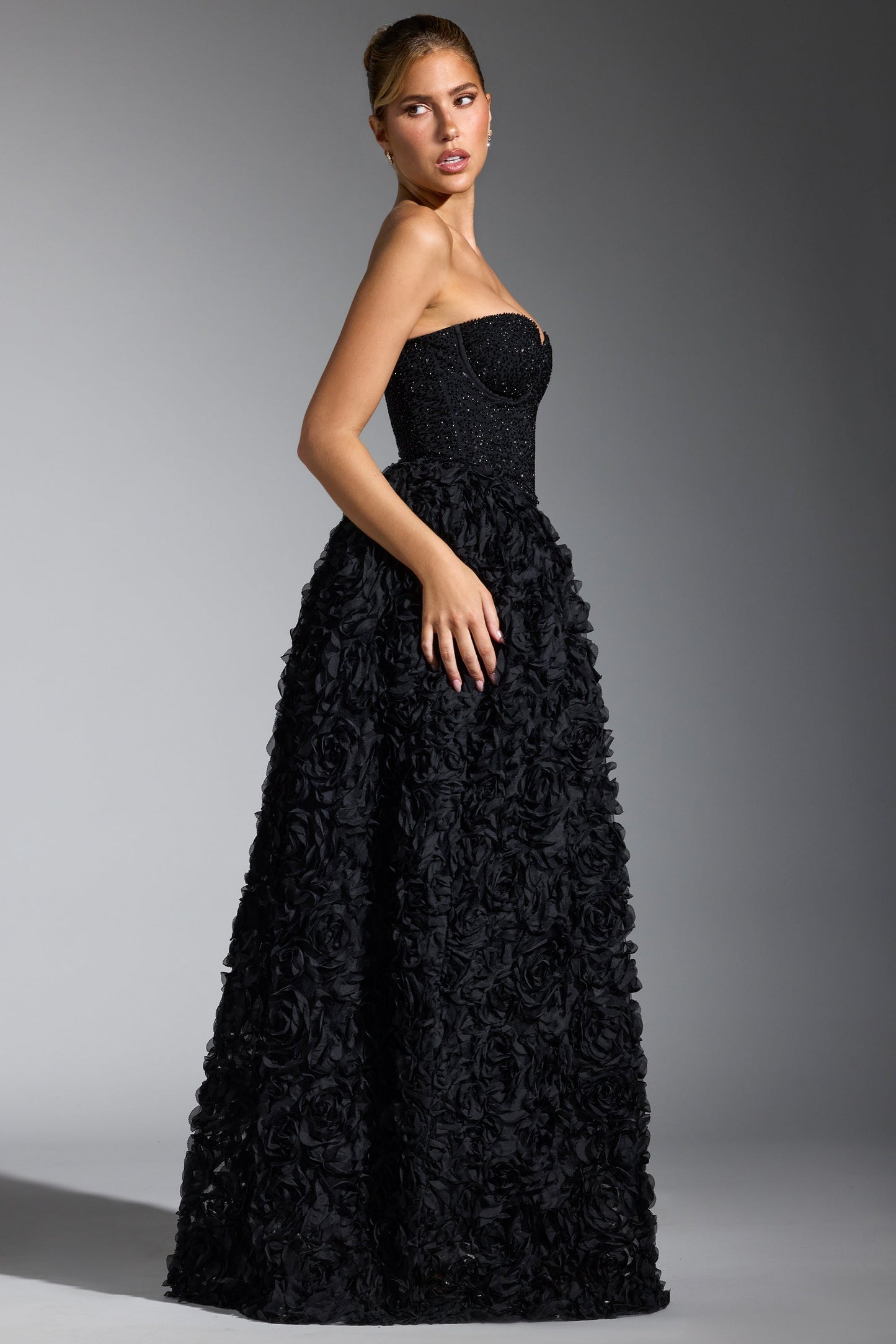 Embellished Floral-Appliqu�� Corset Gown in Black