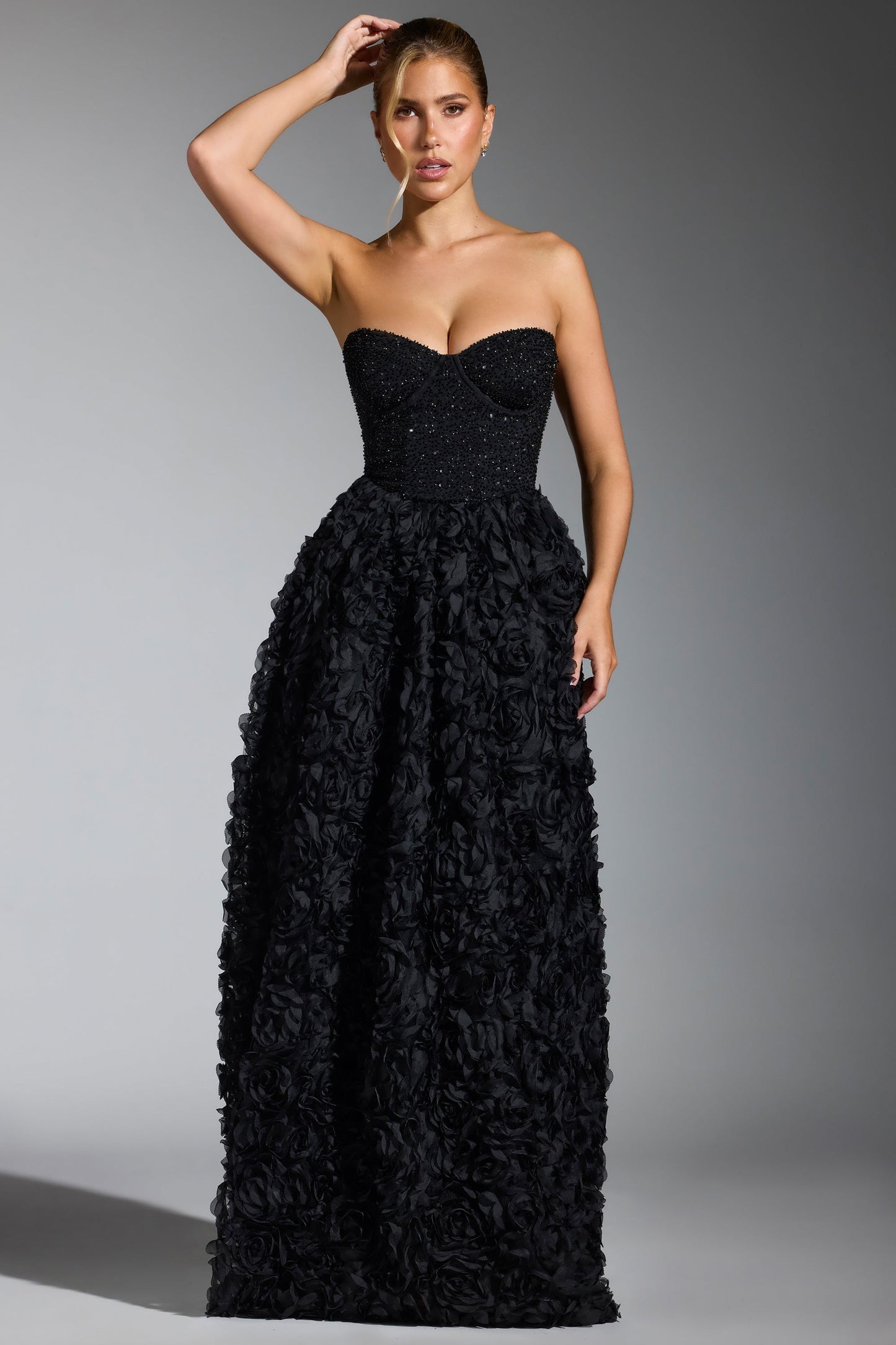 Embellished Floral-Appliqu�� Corset Gown in Black